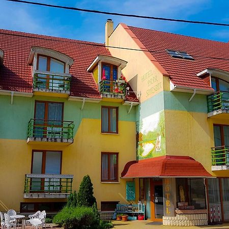 Hotel Paar Szieszta Γκιόρ Εξωτερικό φωτογραφία